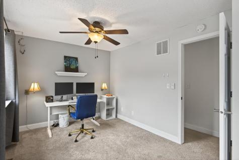 1473 Goodwin Avenue N Oakdale MN 55128