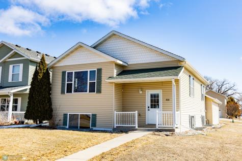 414 18th Street N Moorhead MN 56560
