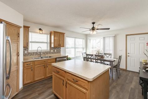 414 18th Street N Moorhead MN 56560