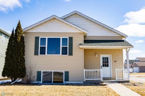 414 18th Street N Moorhead MN 56560