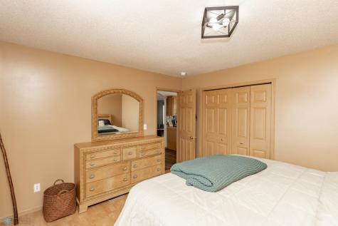 414 18th Street N Moorhead MN 56560