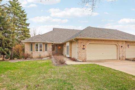 10395 Fawns Way Eden Prairie MN 55347
