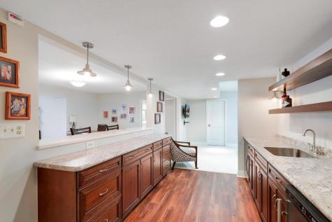 10395 Fawns Way Eden Prairie MN 55347