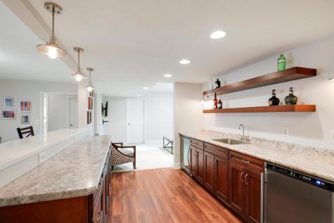 10395 Fawns Way Eden Prairie MN 55347
