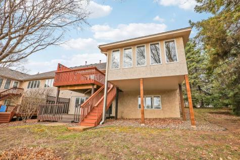 10395 Fawns Way Eden Prairie MN 55347