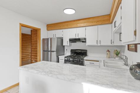 13573 Everton Avenue Apple Valley MN 55124