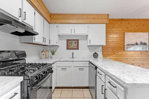13573 Everton Avenue Apple Valley MN 55124