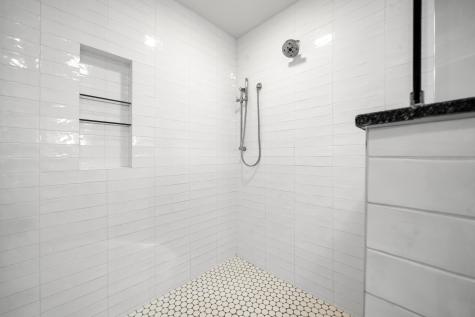 2405 S Le Homme Dieu Drive NE Alexandria MN 56308