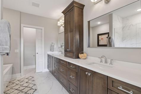 222 Ferndale Road S Wayzata MN 55391
