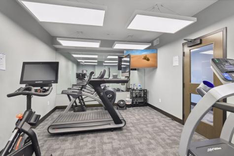 222 Ferndale Road S Wayzata MN 55391