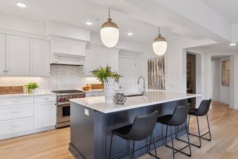 222 Ferndale Road S Wayzata MN 55391