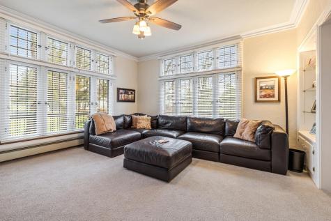 51 W Sarnia Street Winona MN 55987