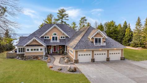 1242 Maple Leaf Trail NW Walker MN 56484