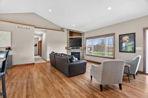 3940 Creek View Lane SW Rochester MN 55902