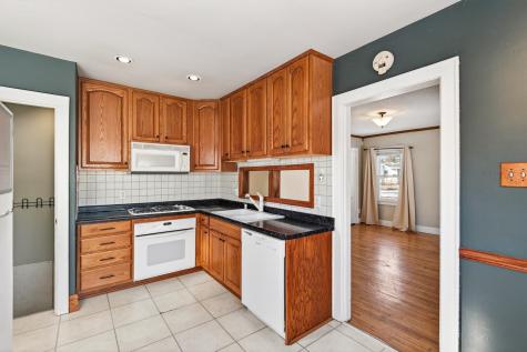 2069 Manitou Avenue Saint Paul MN 55119