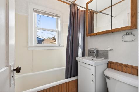 2069 Manitou Avenue Saint Paul MN 55119