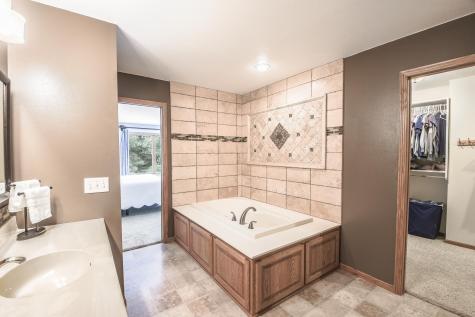 8795 Lakewood Shore Road NW Rice MN 56367