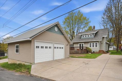 322 Pine Street Glenwood City WI 54013