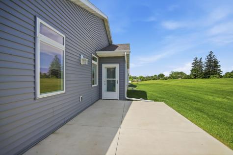 1562 Eagle Ridge Street NE Owatonna MN 55060