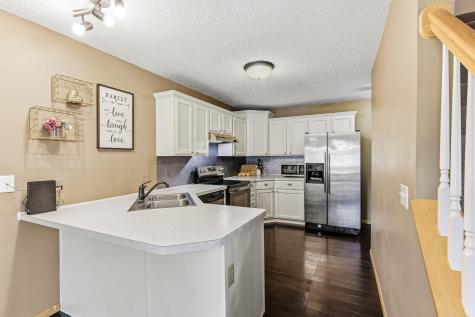 3601 Genevieve Avenue N Oakdale MN 55128