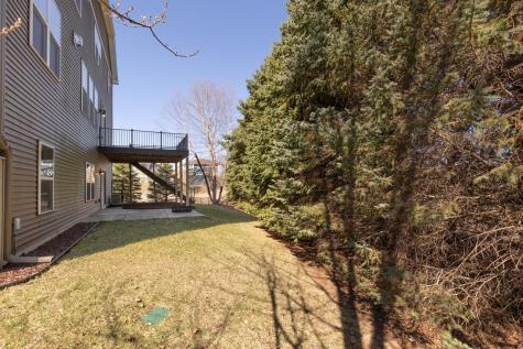 9704 Emerson Court Eden Prairie MN 55347