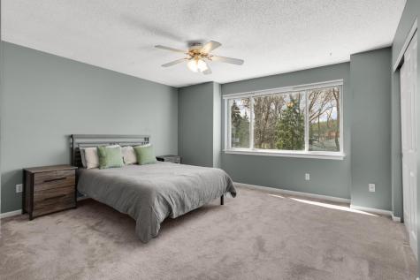 11724 Ryan Circle Burnsville MN 55337