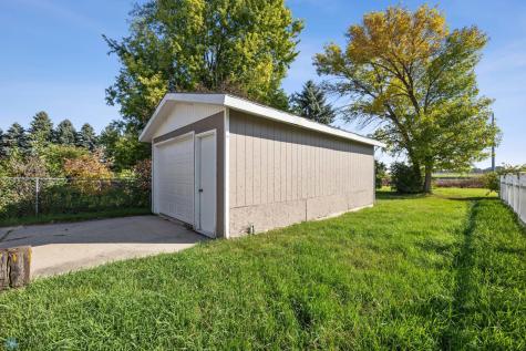 1220 20th Street N Moorhead MN 56560