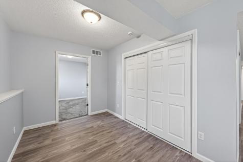 15105 Dupont Path Apple Valley MN 55124