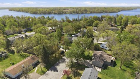 205 Victoria Drive Alexandria MN 56308