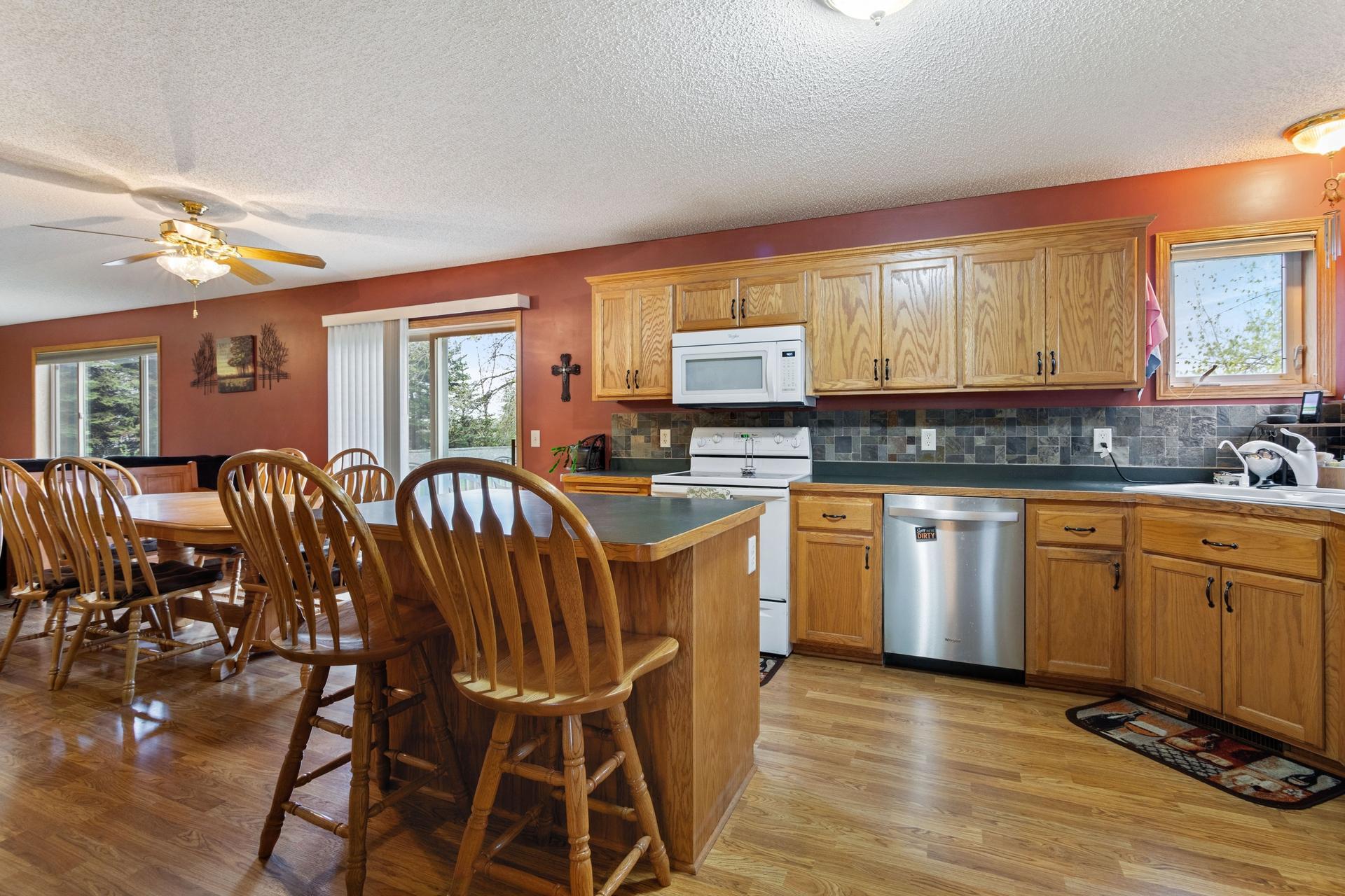 7531 E 250th Street Elko New Market MN 55020
