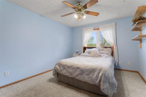 7531 E 250th Street Elko New Market MN 55020