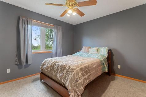7531 E 250th Street Elko New Market MN 55020