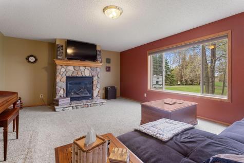 7531 E 250th Street Elko New Market MN 55020
