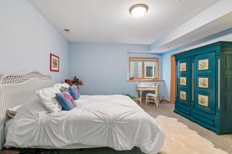 1405 Skyline Drive Golden Valley MN 55422