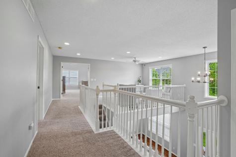2908 Hilltop Drive Chaska MN 55318