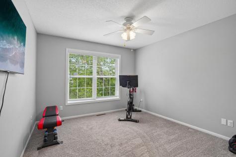 2908 Hilltop Drive Chaska MN 55318