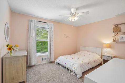 2908 Hilltop Drive Chaska MN 55318
