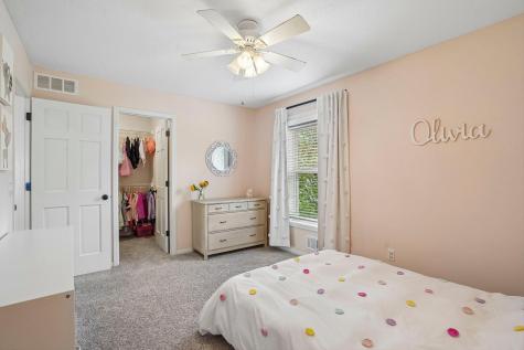 2908 Hilltop Drive Chaska MN 55318