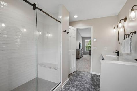 2908 Hilltop Drive Chaska MN 55318