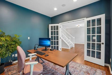2908 Hilltop Drive Chaska MN 55318