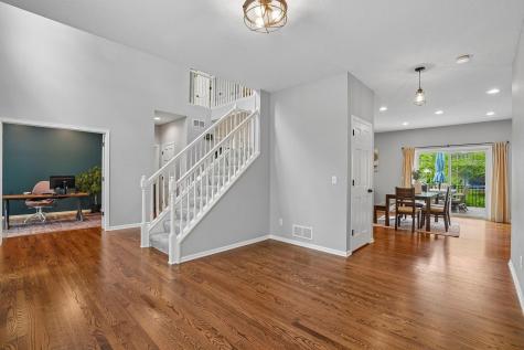 2908 Hilltop Drive Chaska MN 55318