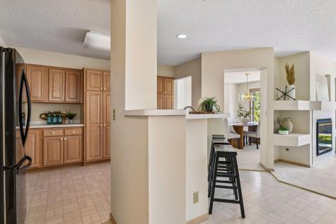 15585 17th Place N Plymouth MN 55447