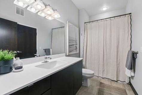 618 Washington Avenue N Minneapolis MN 55401
