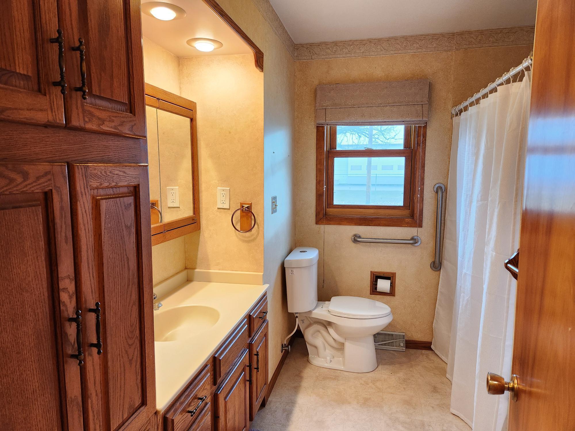 511 E Richway Drive Albert Lea MN 56007