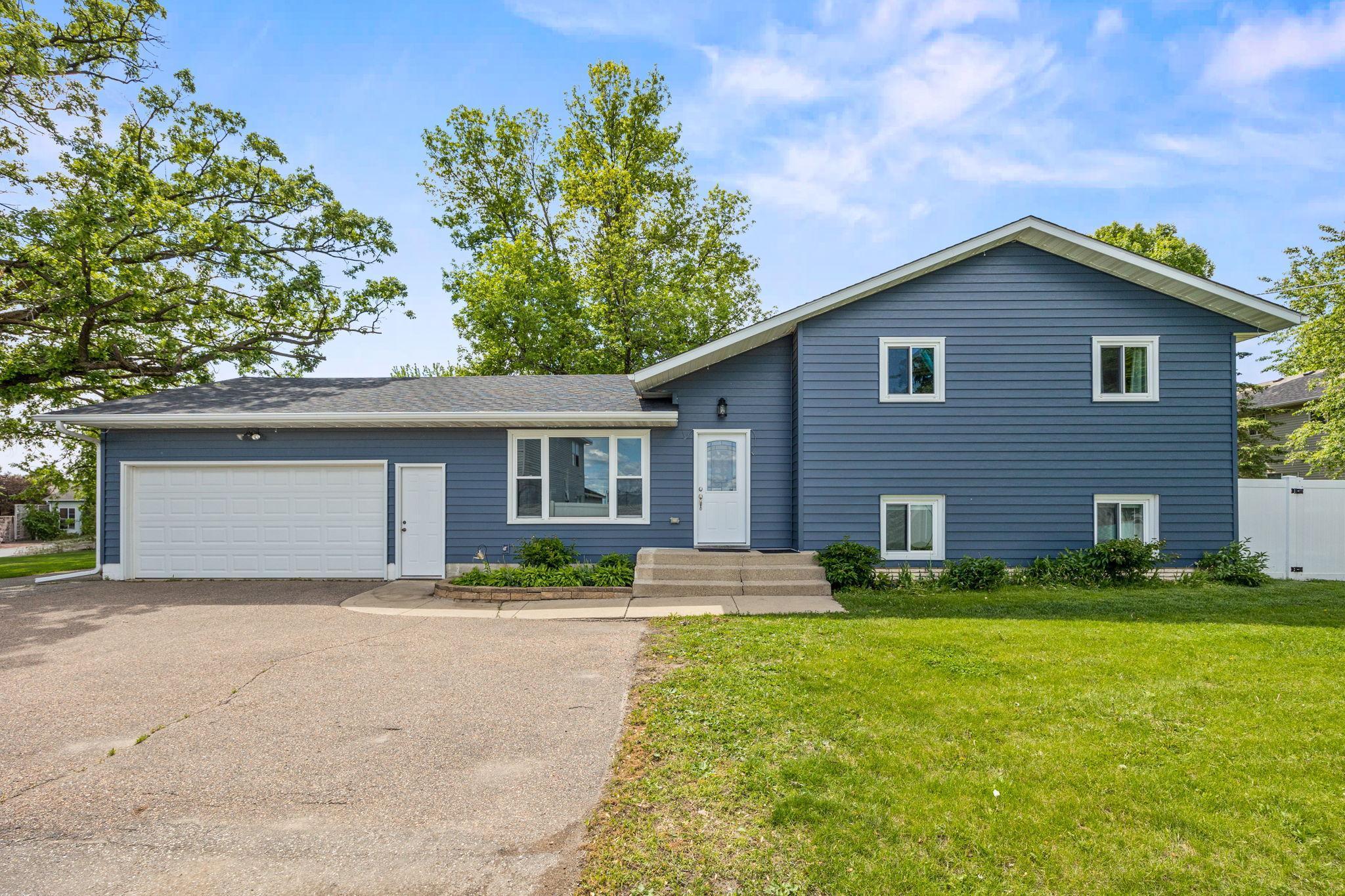 703 7th Street N Montrose MN 55363