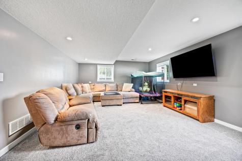 703 7th Street N Montrose MN 55363