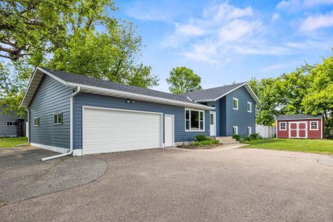 703 7th Street N Montrose MN 55363