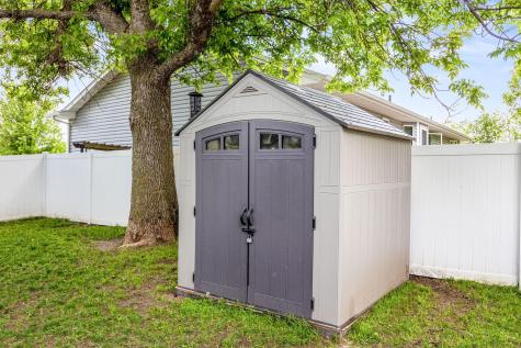 703 7th Street N Montrose MN 55363
