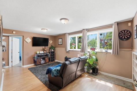 305 8th Street N Sartell MN 56377