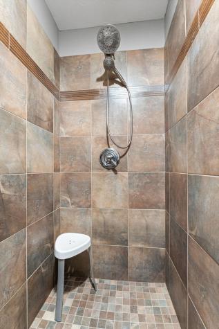 900 Heritage Trail NE New Prague MN 56071